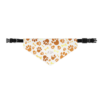Paws & Personality: The Pet Bandana Collar